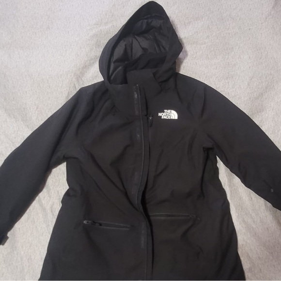 North Face Jacket for Women - Picture 2 of 3